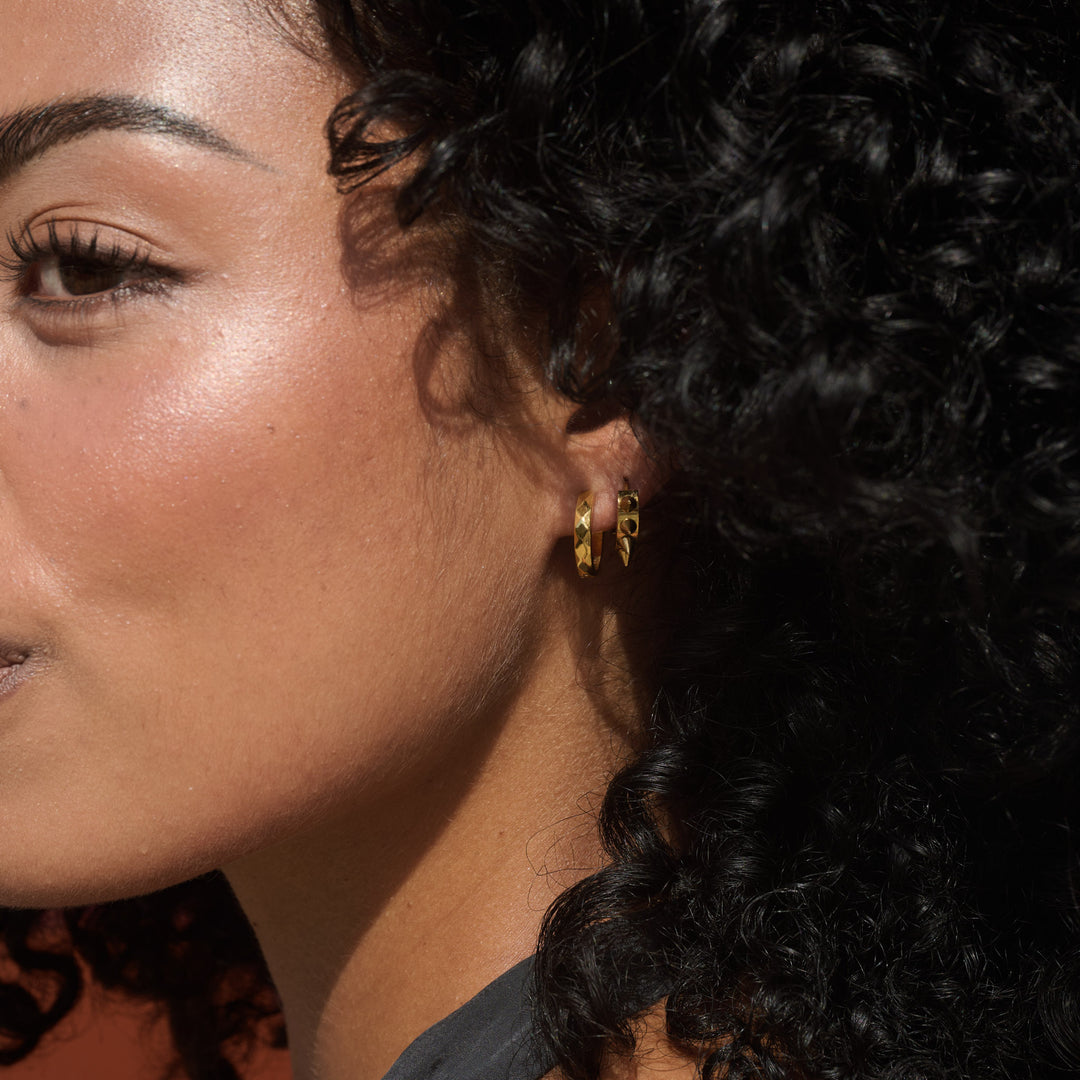 Noor - Spike Hoops Örhängen 16mm Rostfritt Stål