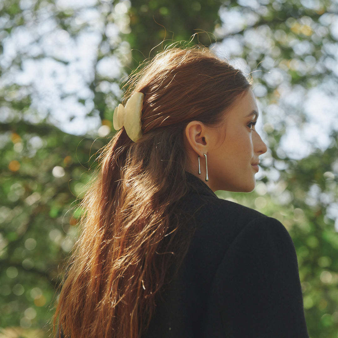 Corinne - Studs Örhängen Droppe Rostfritt stål