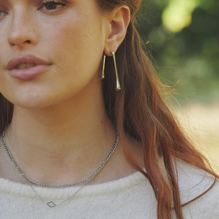 Corinne - Studs Örhängen Droppe Rostfritt stål