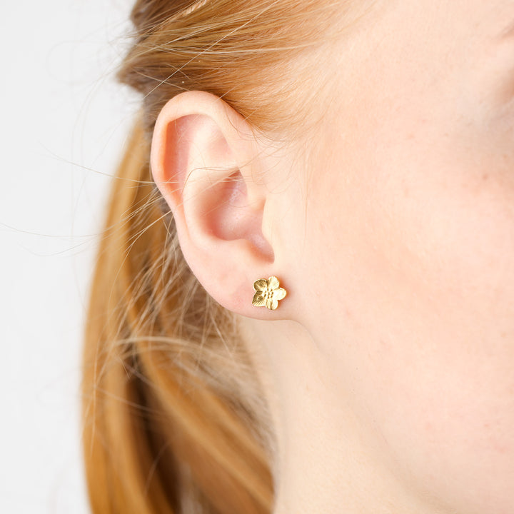 Sadia - Studs Örhängen Blomma Rostfritt Stål