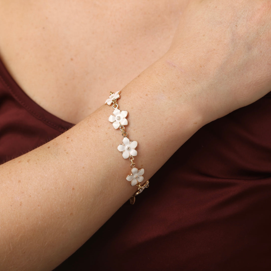 Adeline - Kedjearmband Vita Emaljblommor