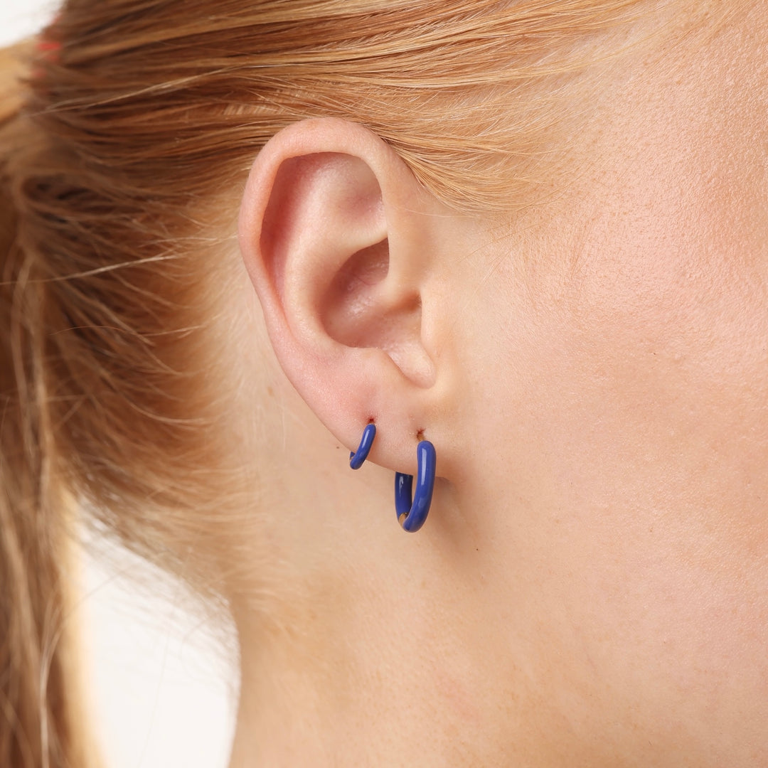 Kaja - Huggie Hoops Örhängen 17 mm Rostfritt Stål