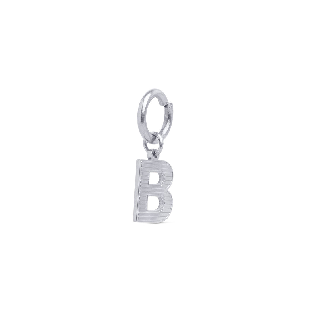 Sanya - Bokstav Charm Silver Rostfritt Stål