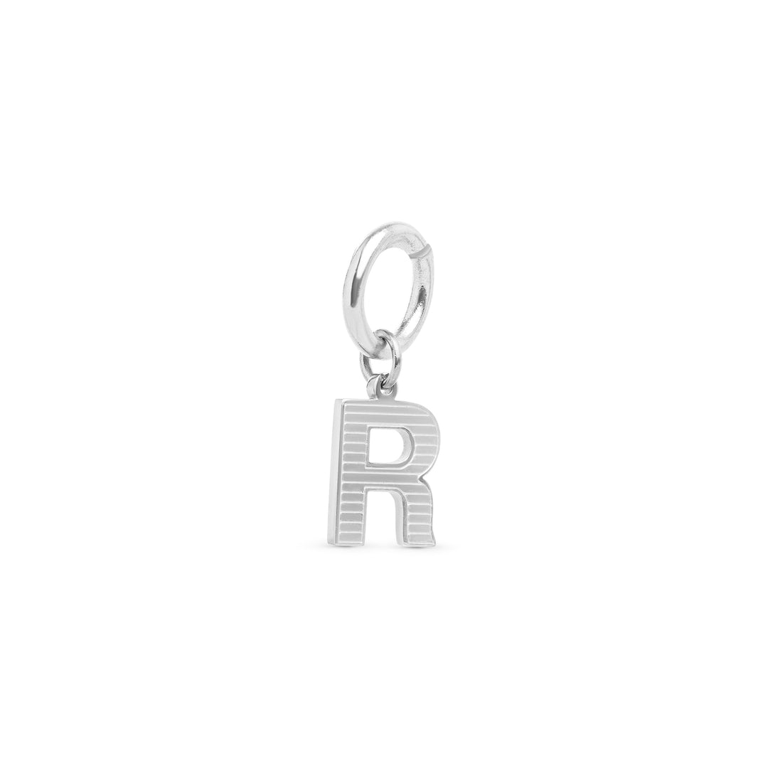 Sanya - Bokstav Charm Silver Rostfritt Stål
