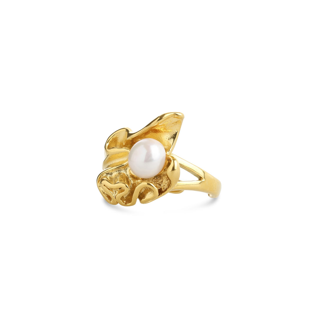 Lex – molten pearl ring in stainless steel, gold | Timi of Sweden