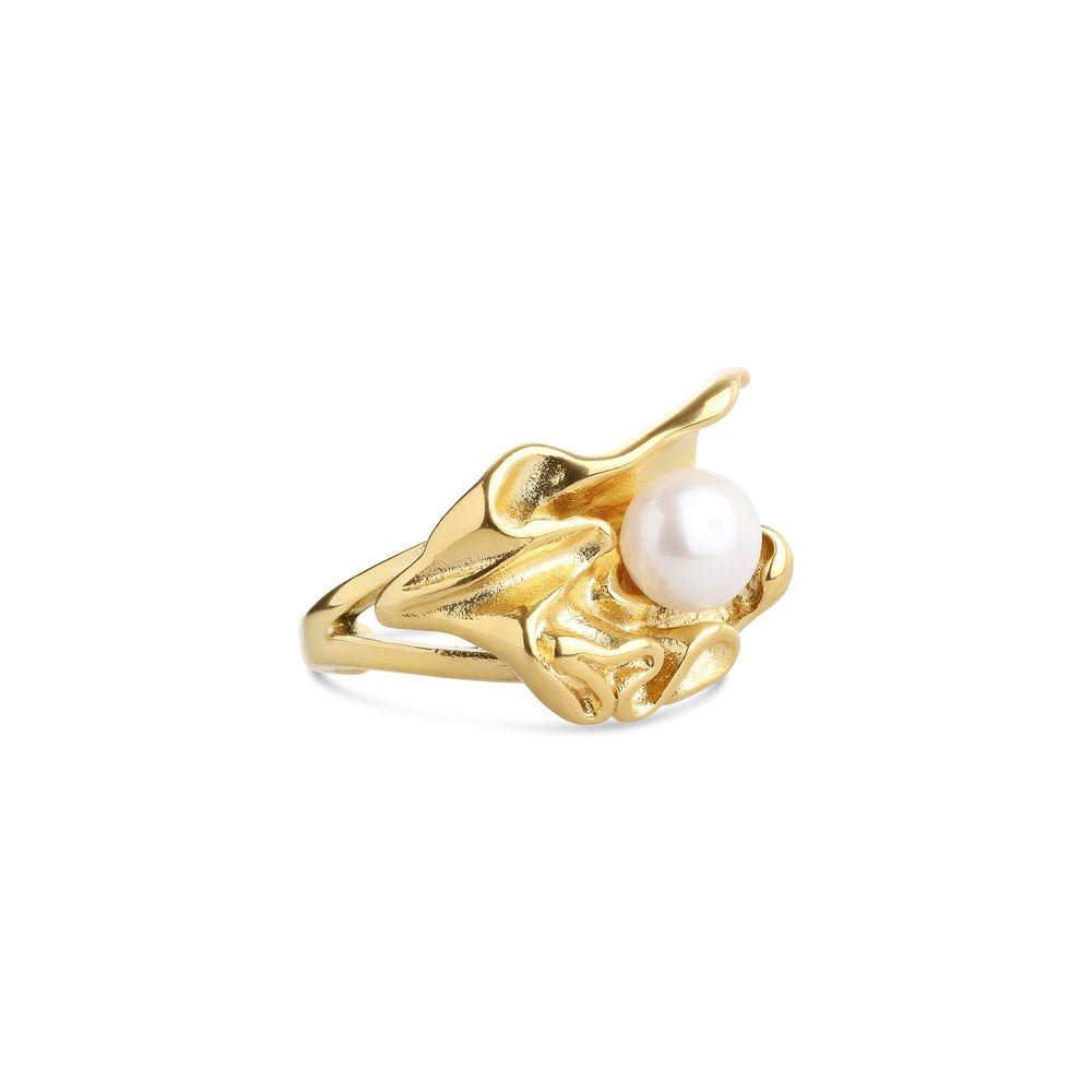 Lex – molten pearl ring in stainless steel, gold | Timi of Sweden