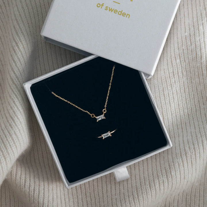 Smyckeskrin - Presentask Vit Timi of Sweden